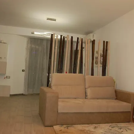 Apartment Umi Alezzi